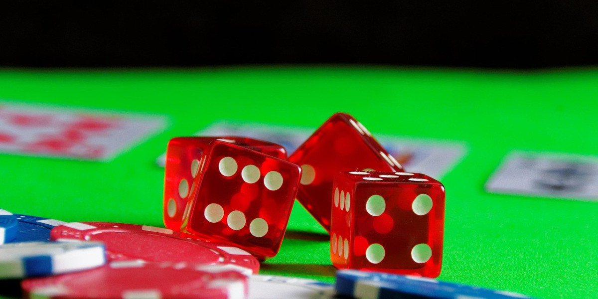 L'impact des plateformes de jeux de casino en ligne sur les pratiques de socialisation et de rencontres : comment l