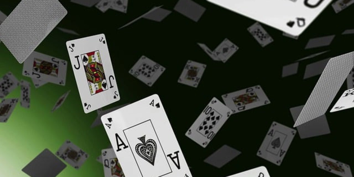 "The New Wave of Social Gambling: Exploring How Online Casinos Will Foster Community Engagement and Peer-to-Peer Be