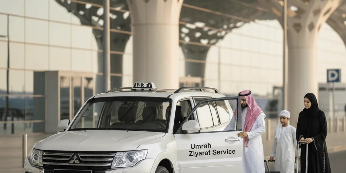Need Help with Planning Umrah with Family? A Practical Guide